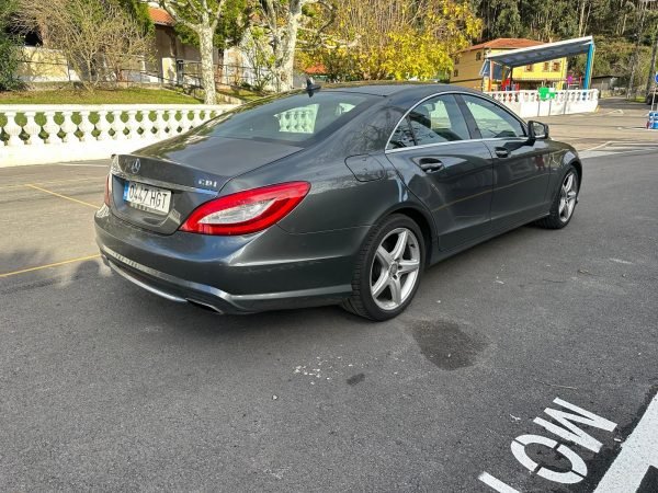 MERCEDES-BENZ Clase CLS CLS 350 CDI BlueEFFICIENCY 4p. - Imagen 4