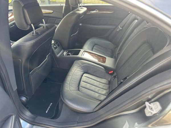 MERCEDES-BENZ Clase CLS CLS 350 CDI BlueEFFICIENCY 4p. - Imagen 7