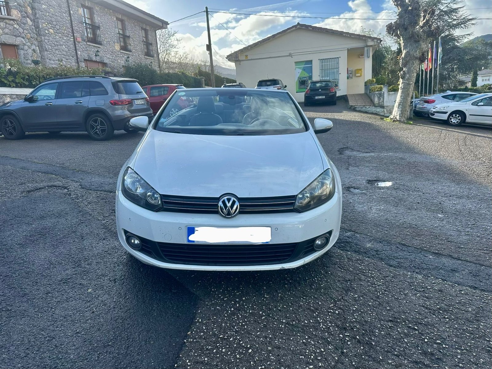 VOLKSWAGEN GOLF CABRIO 2.0 TDI 140 CV • 2011 • 249.000 km - Imagen 11