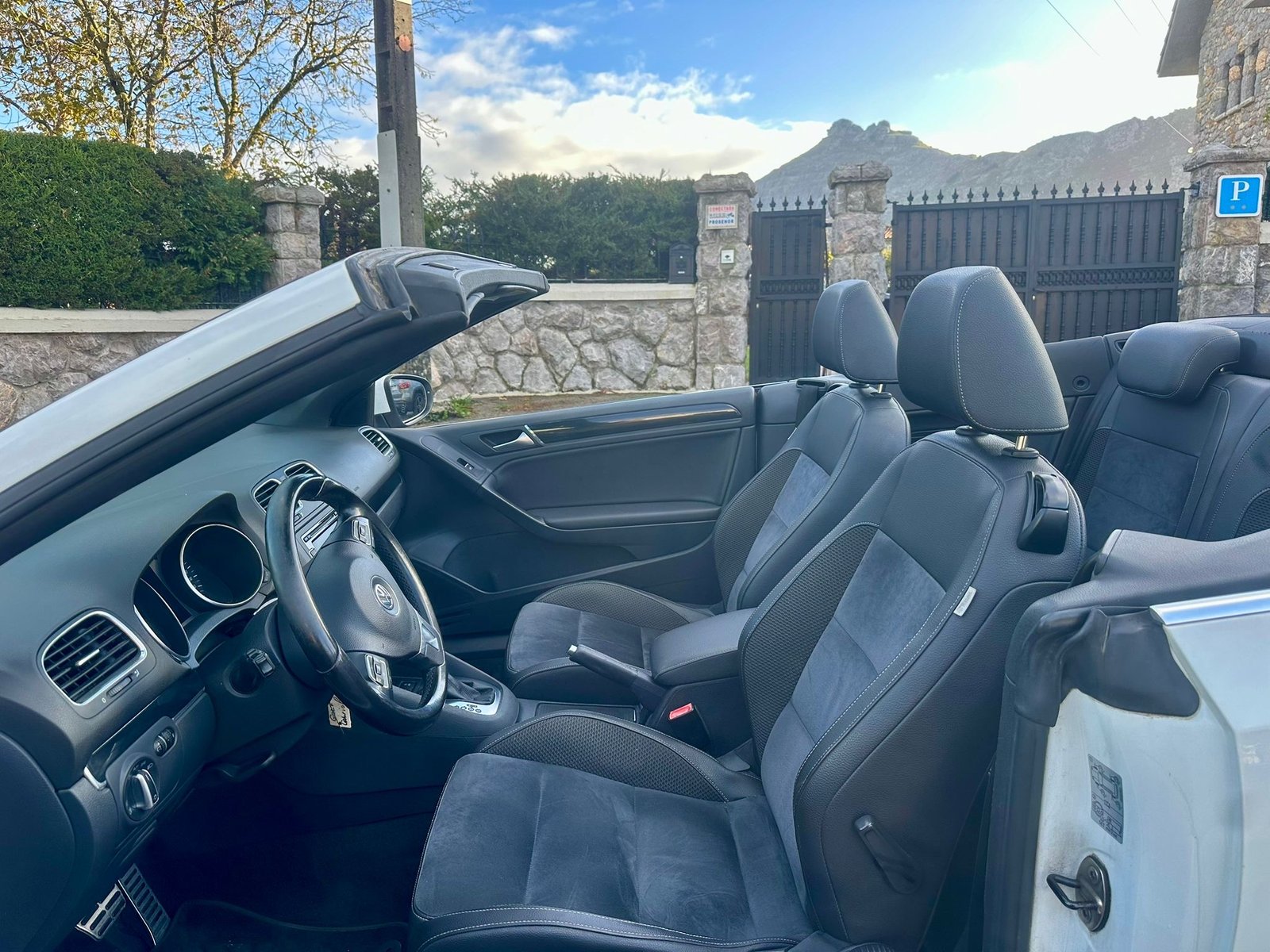 VOLKSWAGEN GOLF CABRIO 2.0 TDI 140 CV • 2011 • 249.000 km - Imagen 10