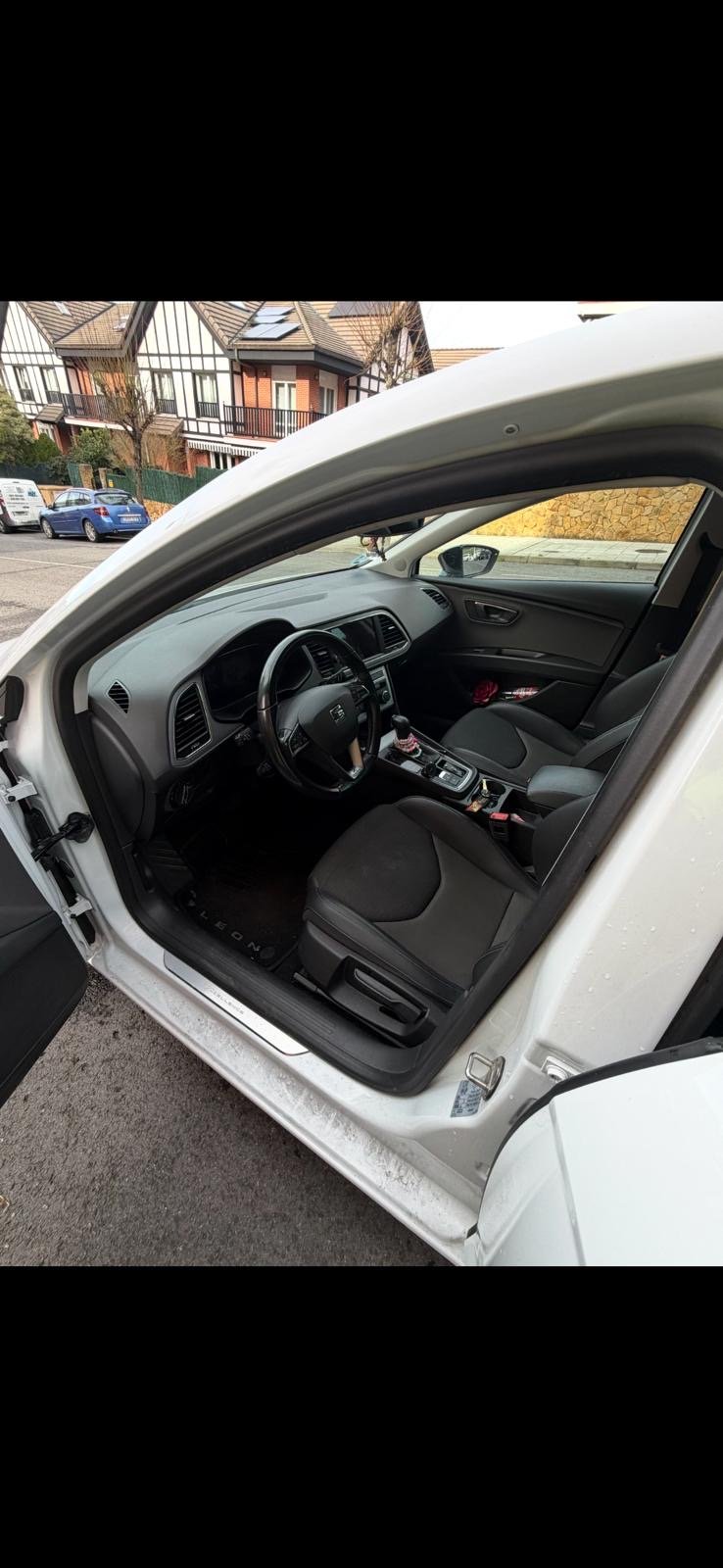 SEAT León 2.0 TDI 150 CV DSG7 – Noviembre 2019 – 211.000 km - Imagen 6