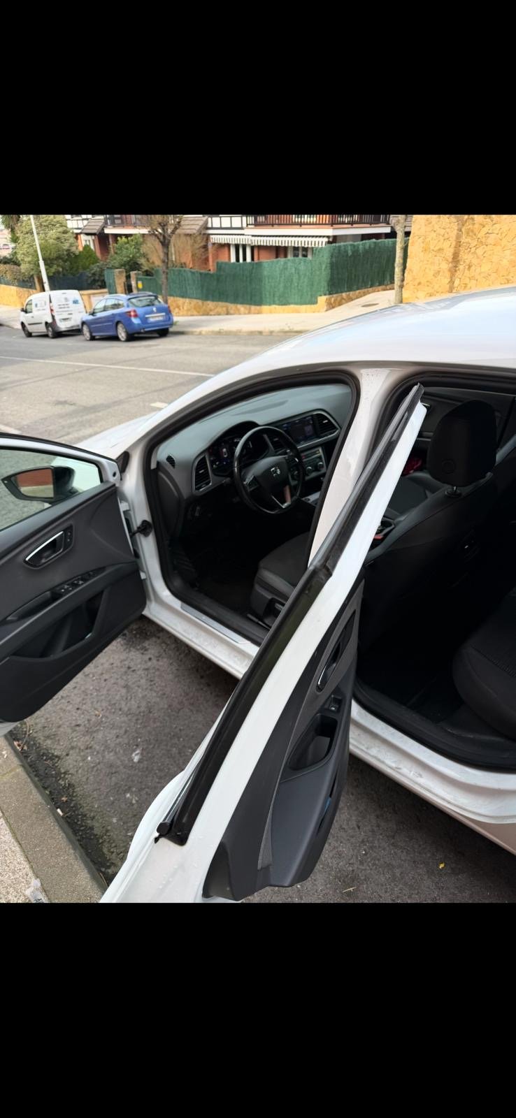 SEAT León 2.0 TDI 150 CV DSG7 – Noviembre 2019 – 211.000 km - Imagen 3